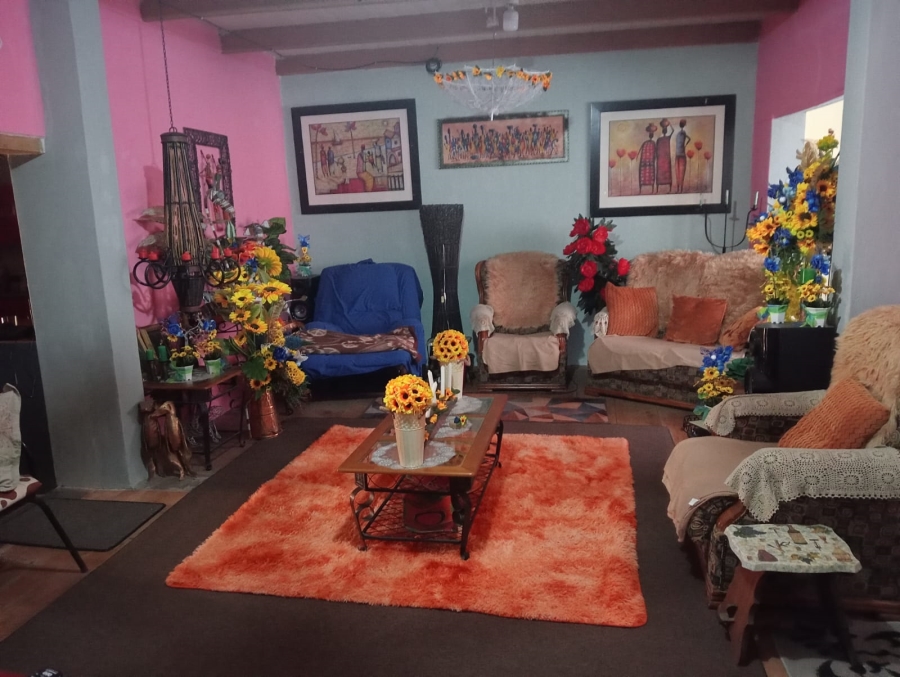 3 Bedroom Property for Sale in Uniondale Western Cape